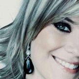 Imagem do artista Mariana Valadão