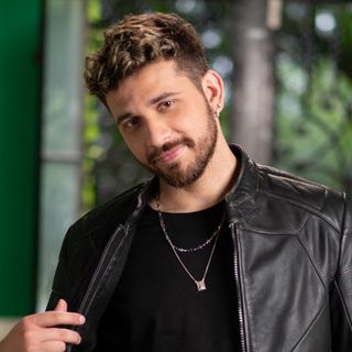 Imagem do artista Gustavo Mioto
